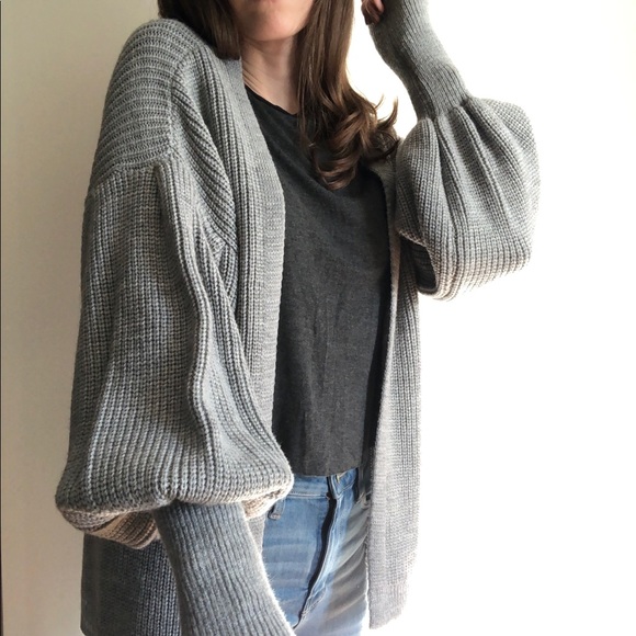 TOPSHOP BUBBLE SLEEVE OVERSIZED CARDIGAN - Picture 6 of 8